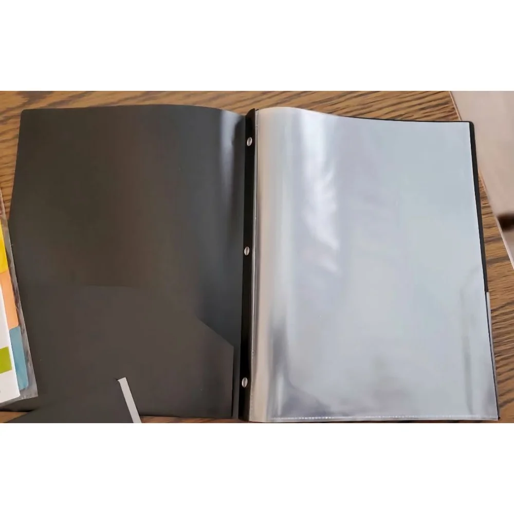 Smead Black Two-Pocket Folder w/Fasteners + Dividers Pack